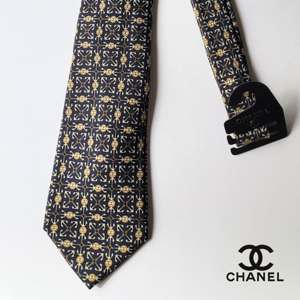 CHANEL Men's Vintage Tie 100% Silk Made in Italy black gold white CCs & anchors